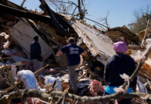 যুক্তরাষ্ট্রে ঘূর্ণিঝড়ে নিহত বেড়ে ২১